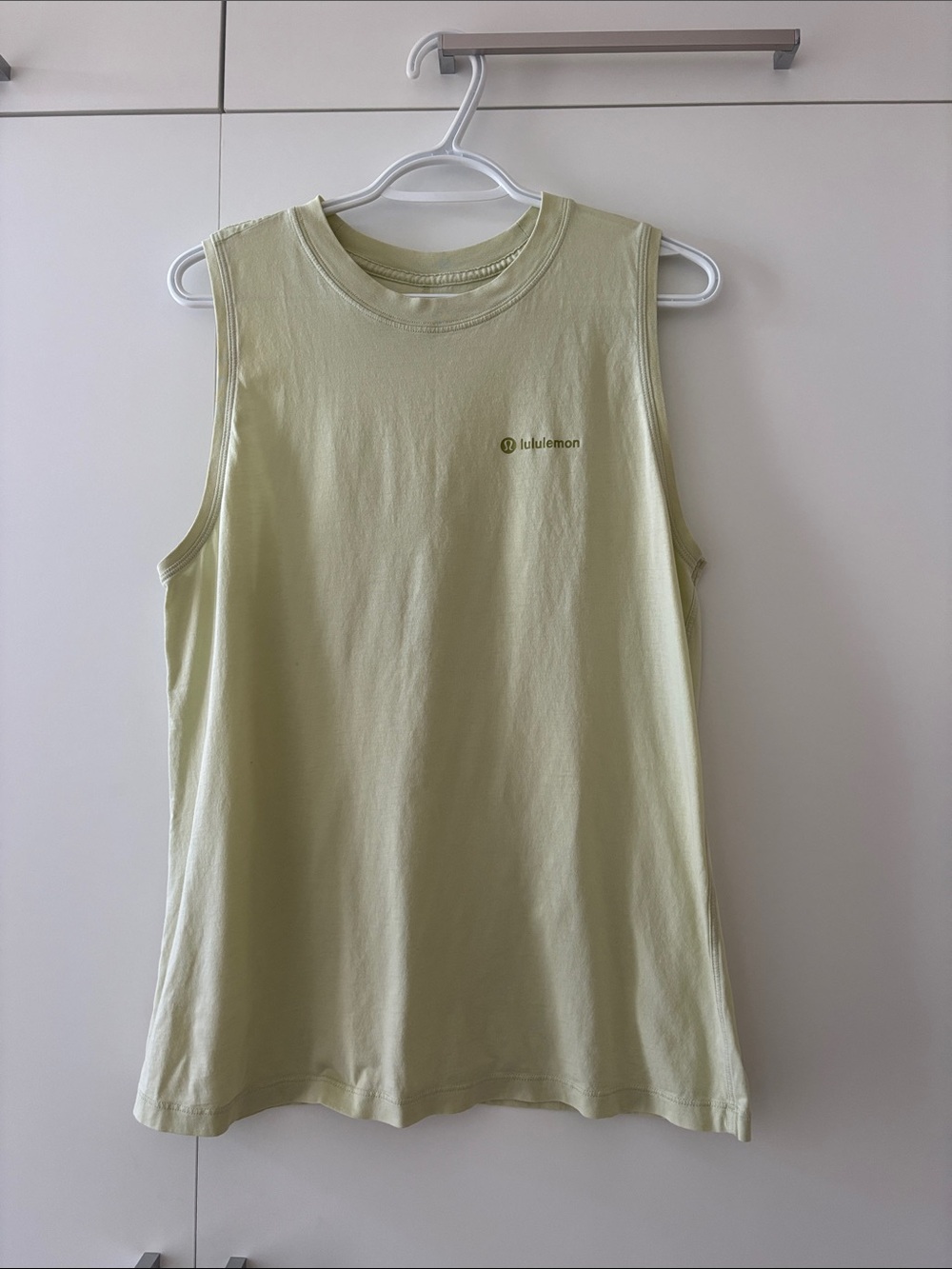 lululemon athletica Pale Green Sleeveless Muscle Tank